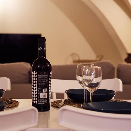Blu Suites And Apartments Бари Экстерьер фото