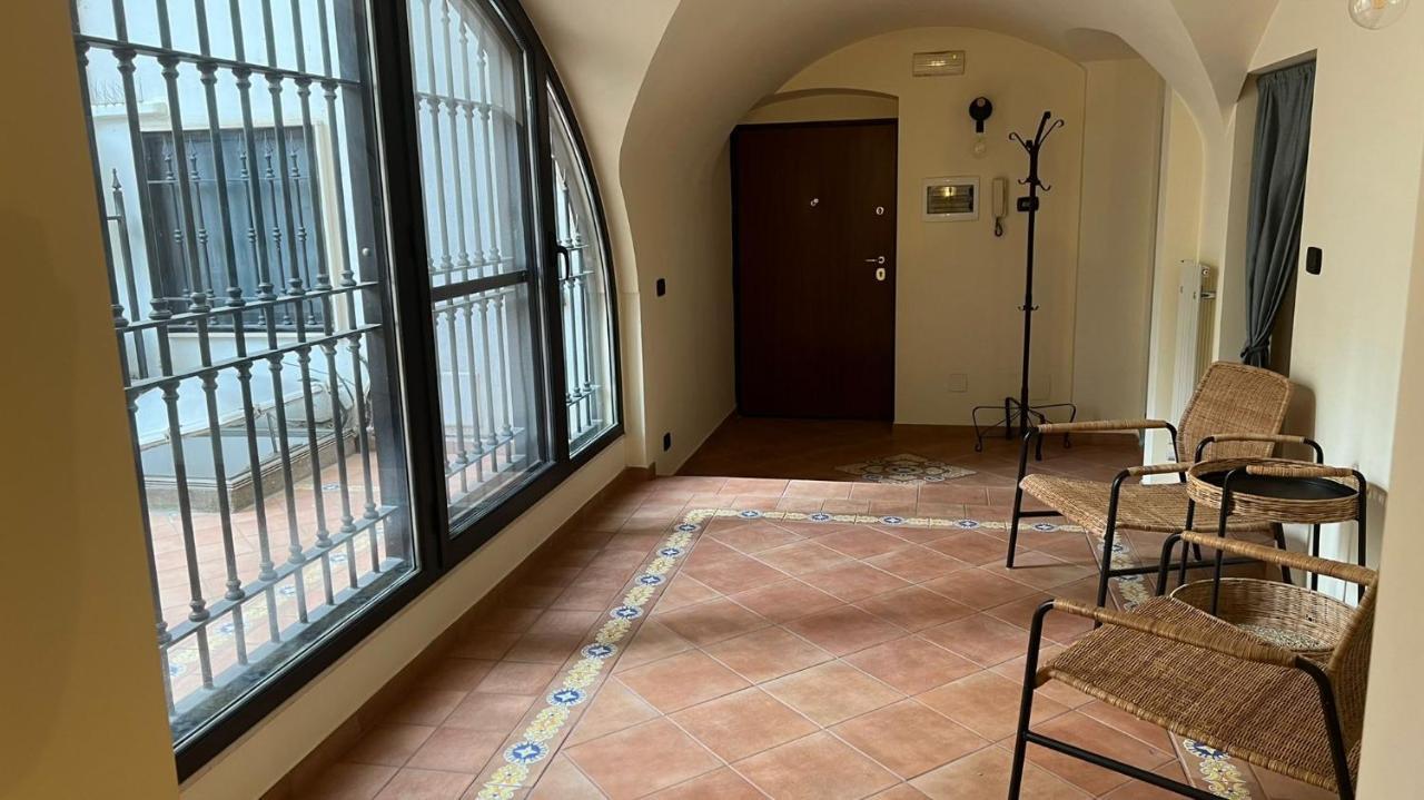 Blu Suites And Apartments Бари Экстерьер фото